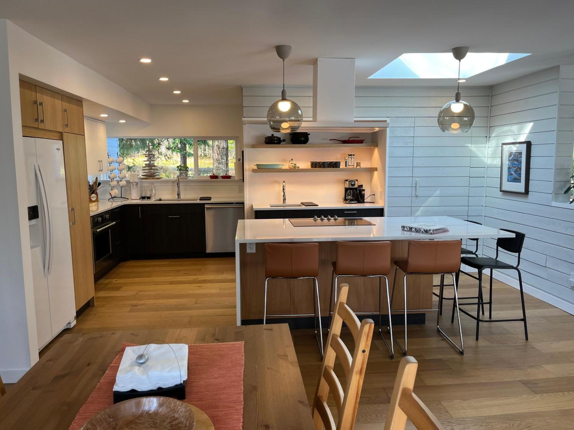 Forest By The Sea Rentals Merville ภายนอก รูปภาพ
